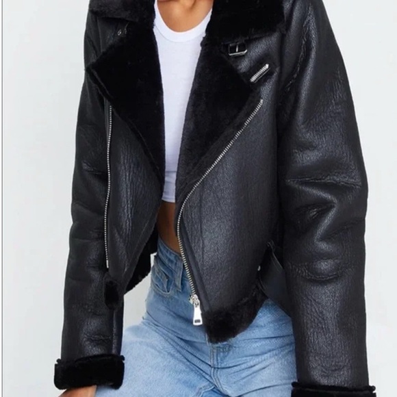 PrettyLittleThing Black Leather Aviator Jacket with Shearling Collar - Picture 1 of 10